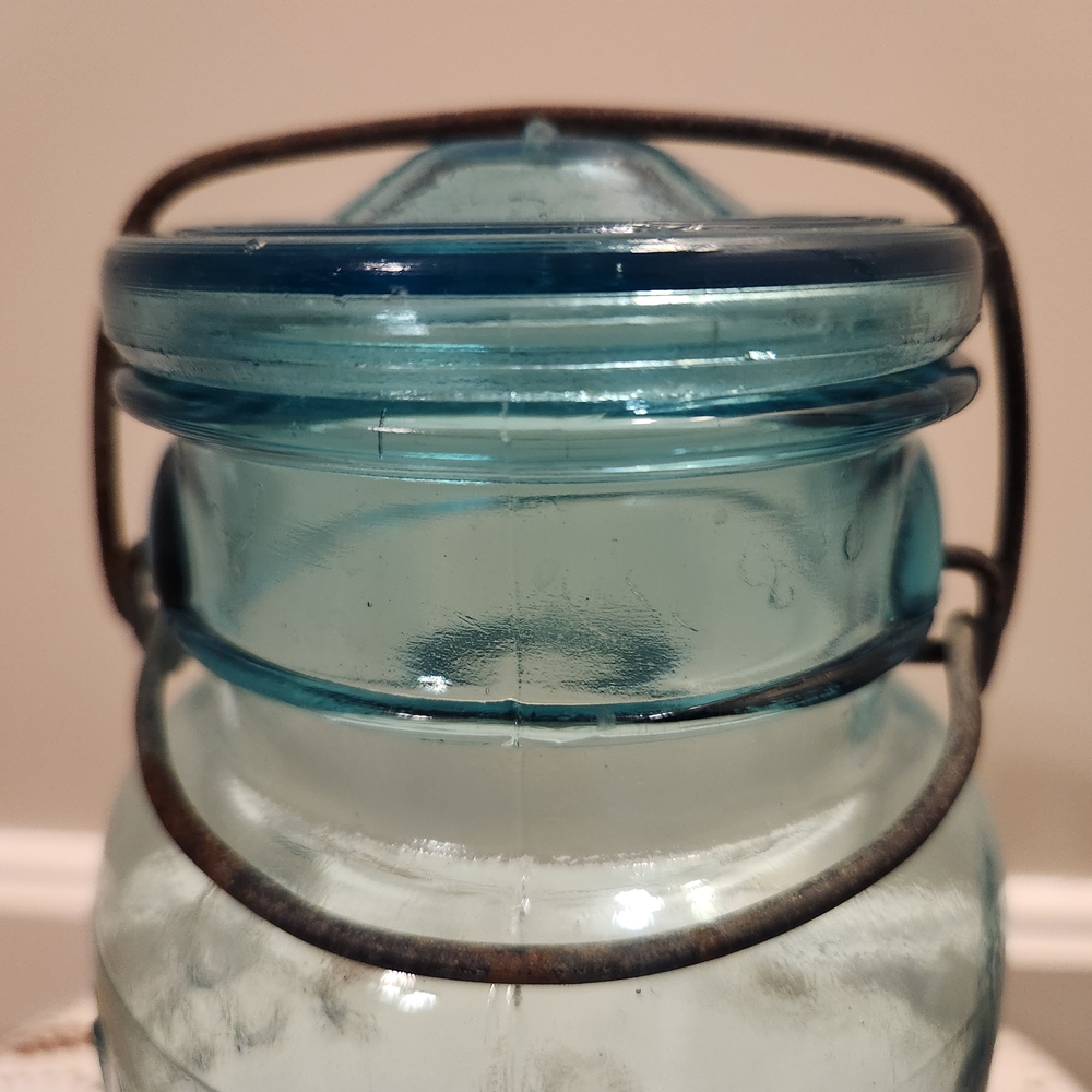 Vintage Ball Ideal Aqua Blue Glass Mason Jar Mold #4 With Lid And Bail - Picture 6 of 10